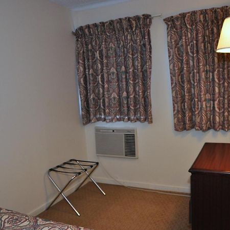 Merrimac Inn & Suites Williamsburg Kültér fotó