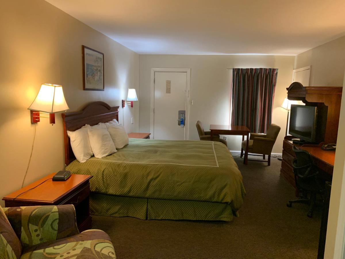 Merrimac Inn & Suites Williamsburg Kültér fotó