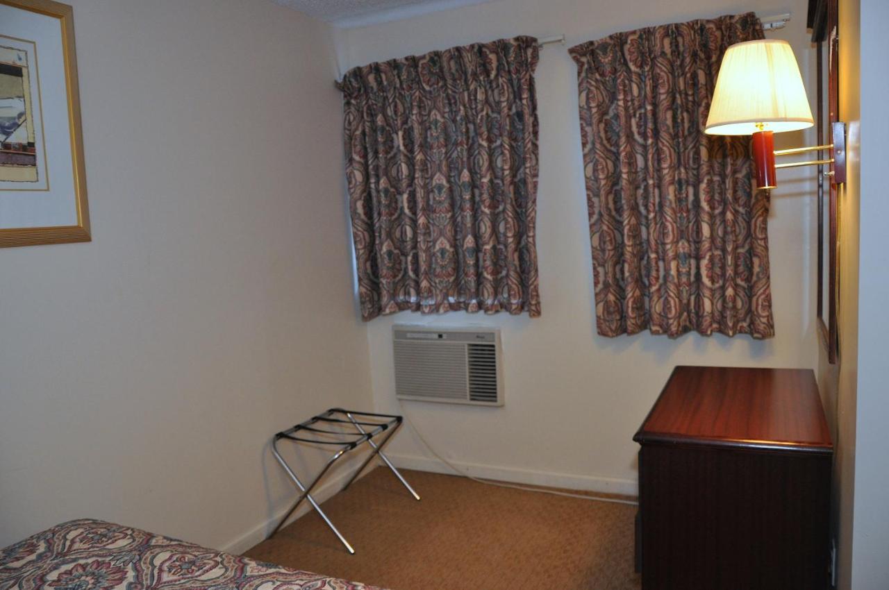 Merrimac Inn & Suites Williamsburg Kültér fotó